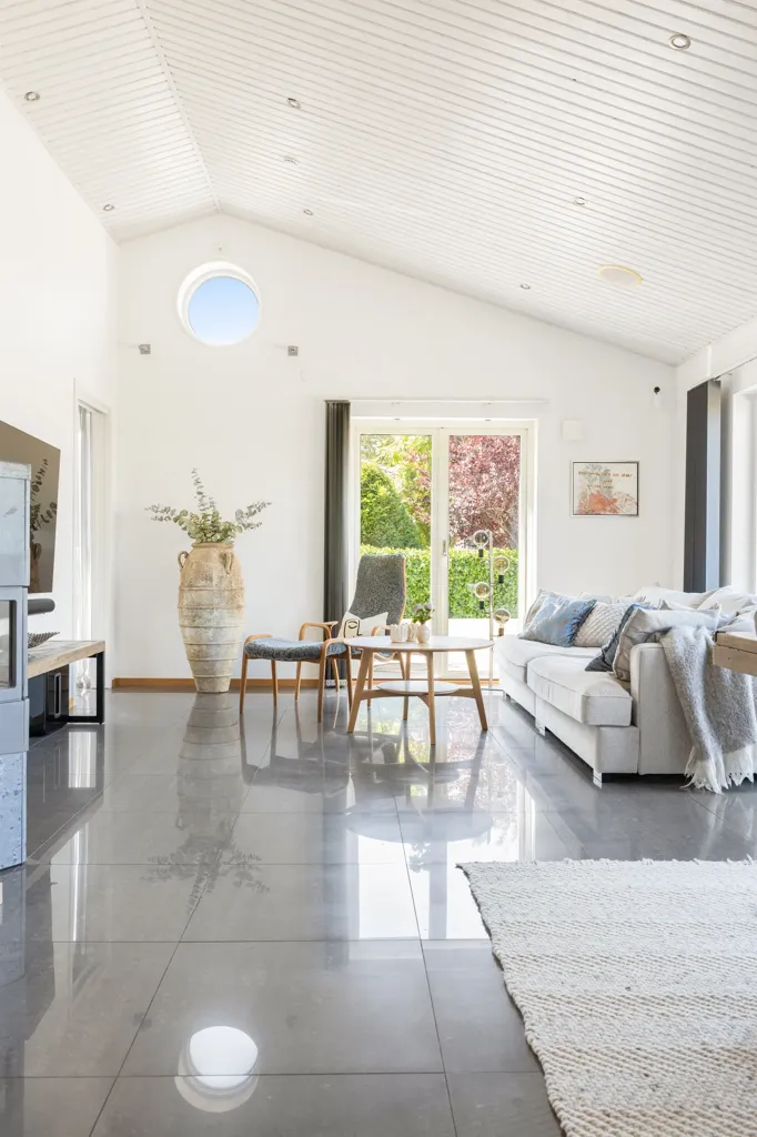 Elutuba - Modern Villa with Sea View in Nybrostrand