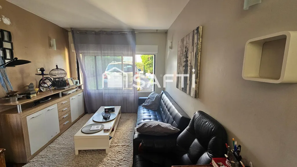Séjour - Maison avec jardin et 3 chambres à Beauficel-en-Lyons