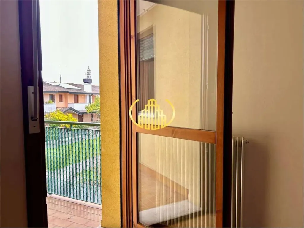 Rõdu - Bright Apartment with Terrace in Piombino Dese
