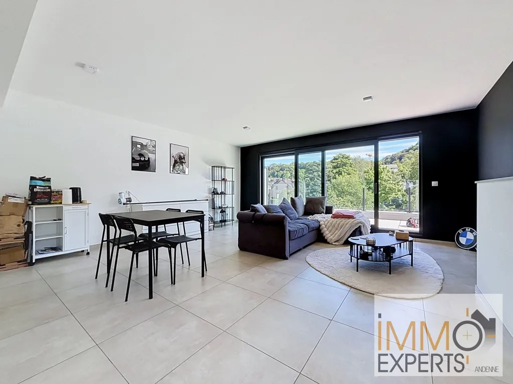 Soggiorno - Spacious Apartment with Terrace in Andenne