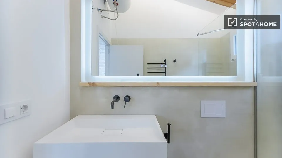 Salles de bain - Furnished Flat with Terrace in Cabanyal-Canyamelar