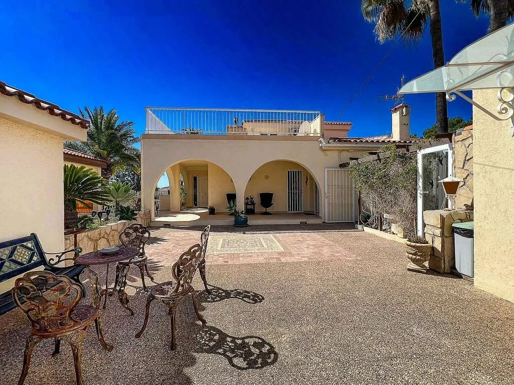 Terrass - Luxury Detached House with Pool in La Nucia