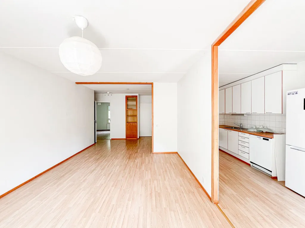 Köök - Bright Apartment with Garden in Oulunkylä, Helsinki