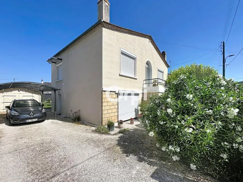Esterno - Renovated House with Garden in Bergerac