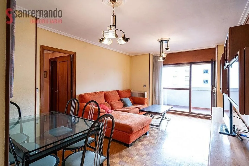 Séjour - Apartment with Terrace in Gerardo Diego, Santander