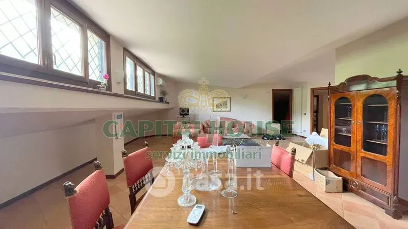 Salle à manger - Three-Bedroom Apartment in Monteforte Irpino