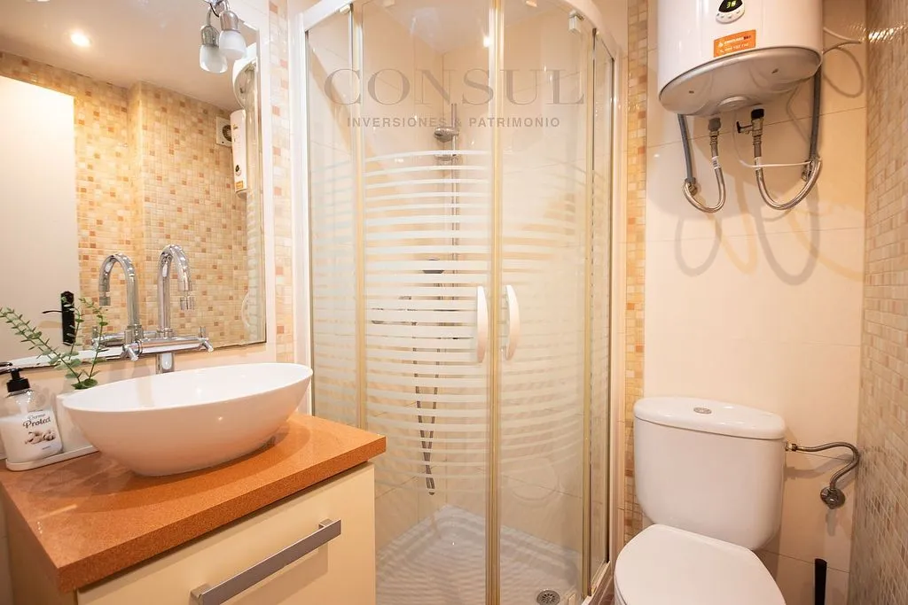 Salles de bain - 3-Bedroom Apartment with Balcony in La Banda