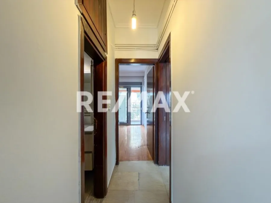 hallway_entrance