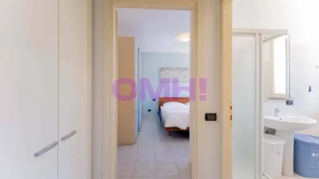 Magamistoad - Ground Floor Flat with Balcony in Gallarate