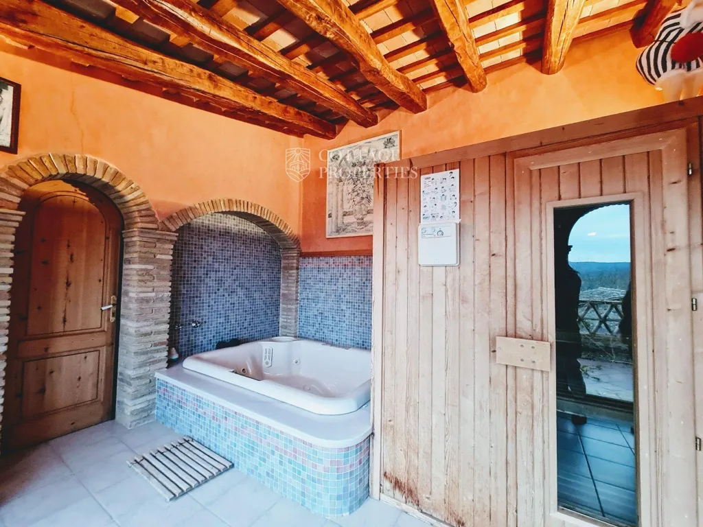 Bagni - Rustic Estate with Masia in Llagostera