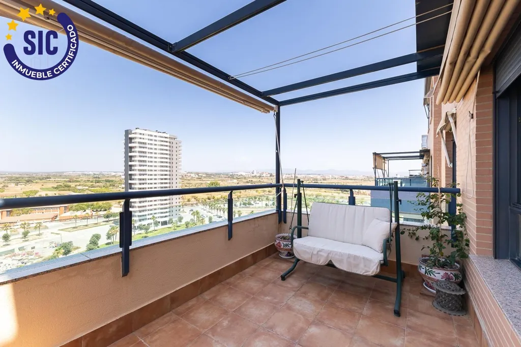 Rõdu - Premium Penthouse with Pool in Mislata