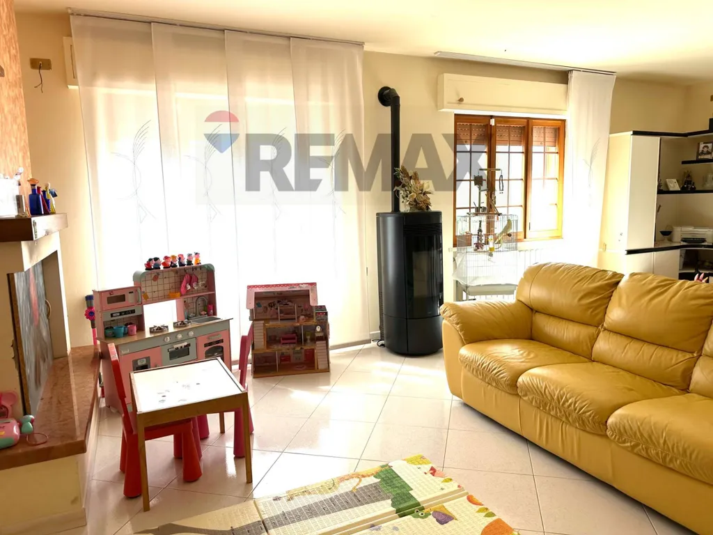 Elutuba - Lakefront Apartment with Terraces in Colledimezzo