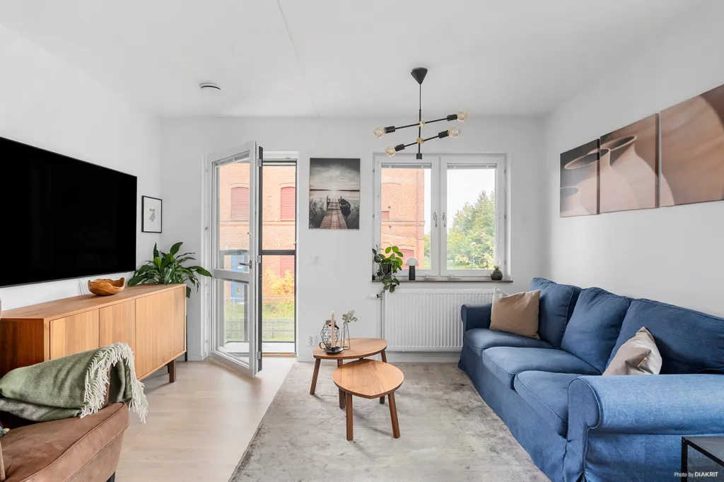 Elutuba - Well-Planned Apartment with Open Plan in Hököpinge