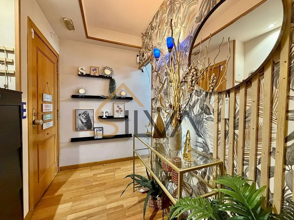 Entrée - Furnished Flat with Garage in Calzada Das Gándaras