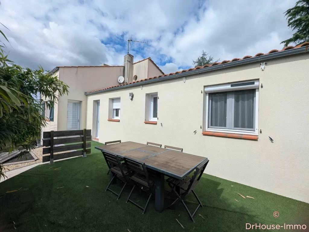 Terrace - 6-Piece House with Garden in Lège