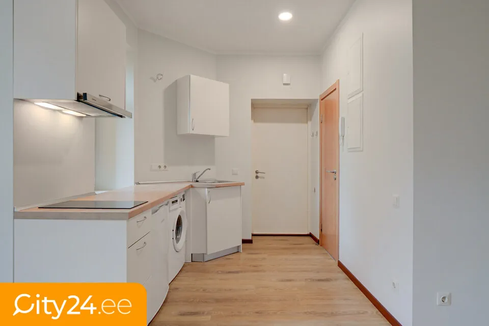 Köök - Studio Flat with Garden in Āgenskalns