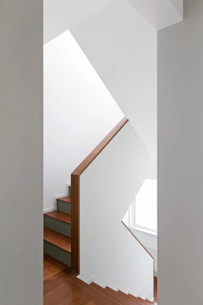 Pièces - Duplex Lumineux avec Terrasse à Dansaert