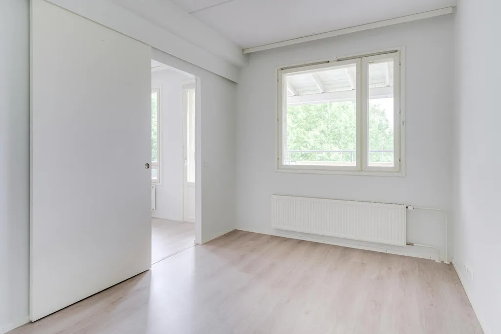other_room