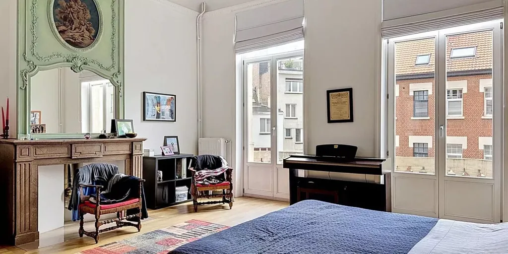 Chambres - Maison Rénovée avec Terrasse à Ukkel
