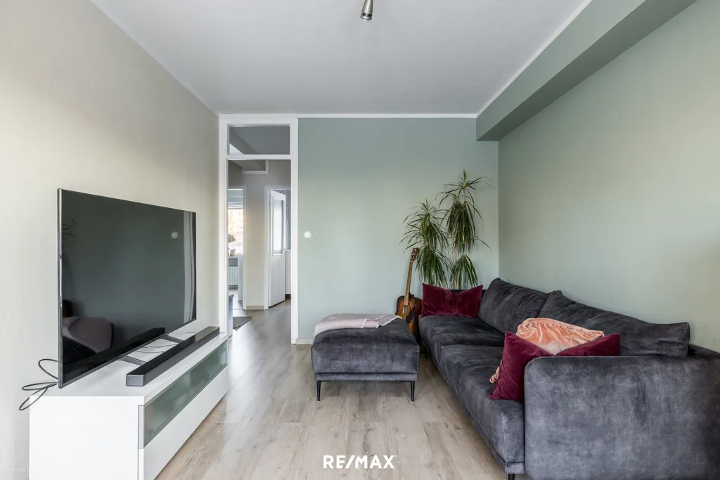 Séjour - Modernised Flat with South-Facing Balcony in Etelä-Haaga