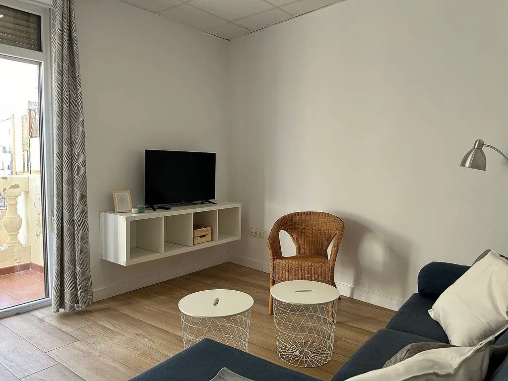 Soggiorno - Furnished Flat with Lift in Sant Francesc
