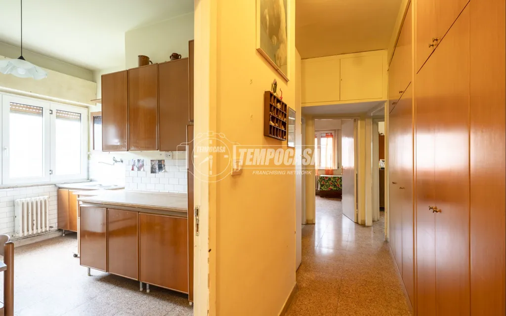 Cuisine - Divisible Apartment in Central Civitanova Marche
