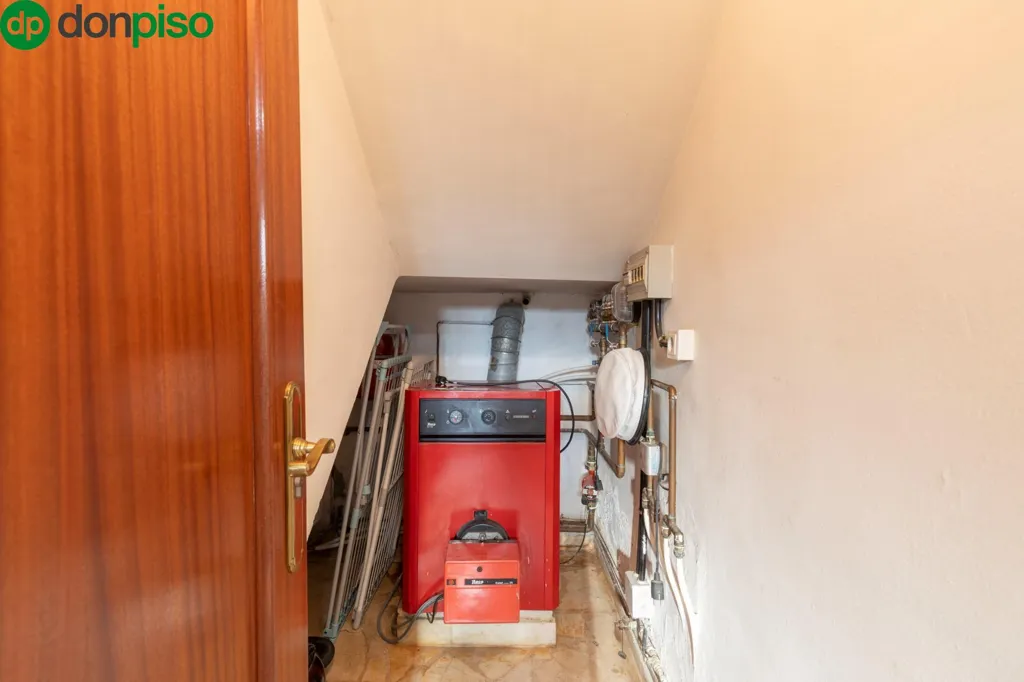 Buanderie - Chalet with Private Pool in Calle del Abedul