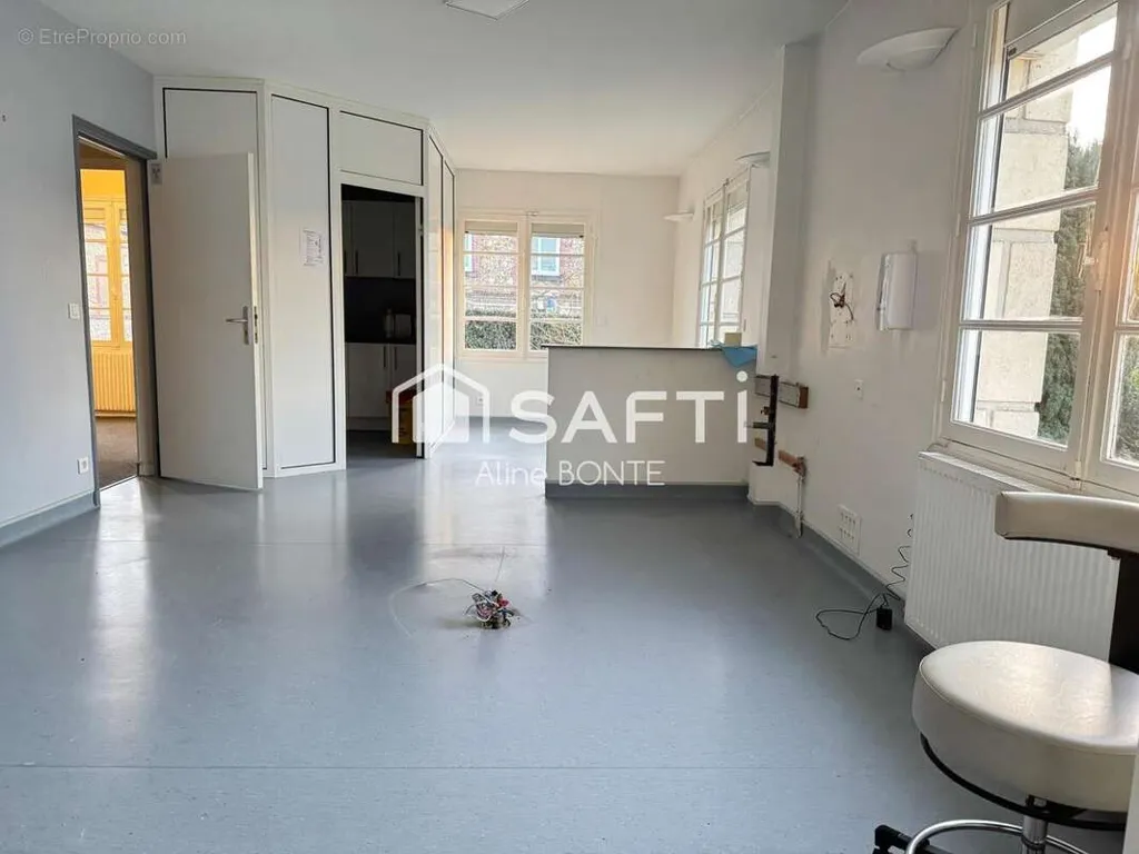 Apartment in Evreux