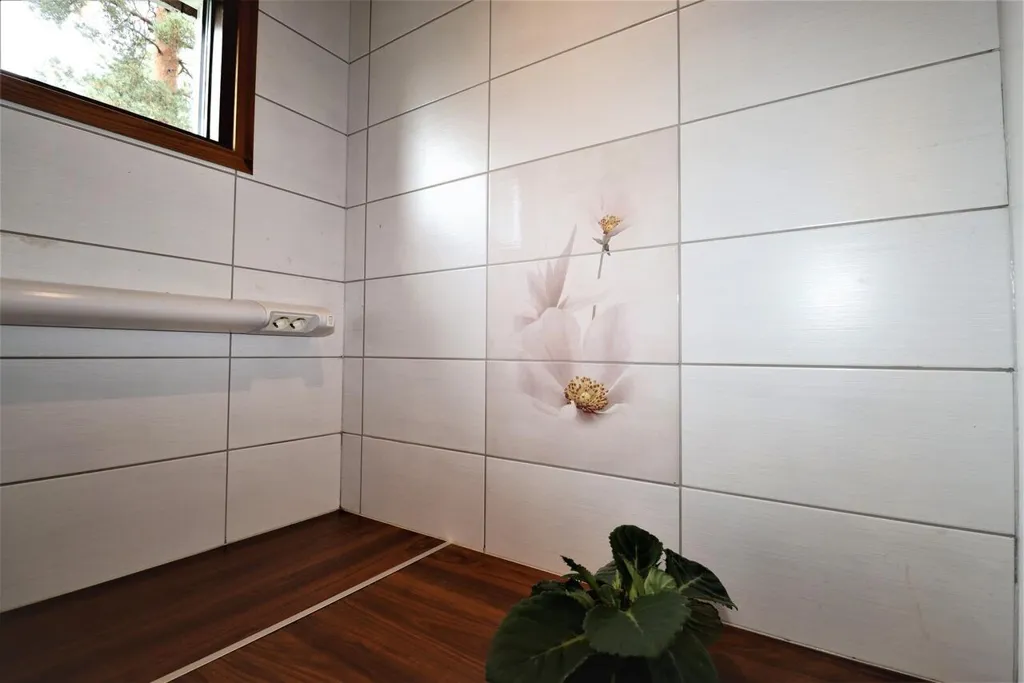 Salles de bain - Personalised Detached House with Sauna in Hyllykallio