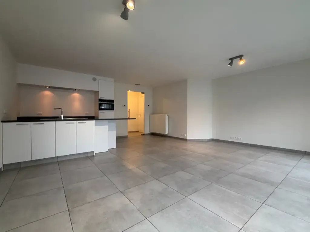 Kitchen - Ground Floor Apartment with Terrace in Veurne Centre