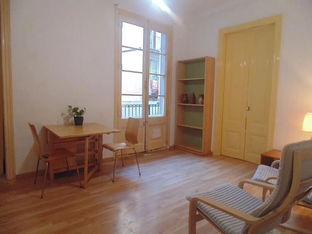 Elutuba - Furnished Flat with Balcony in El Born