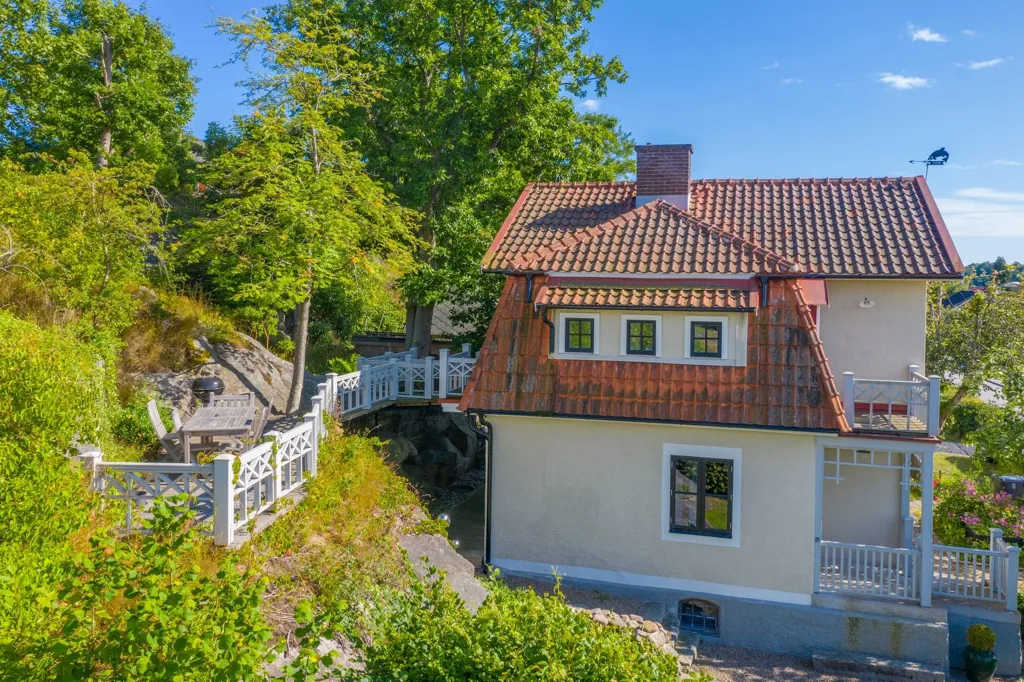Extérieur - Jugend Villa with Unique Bridge in Mörrum