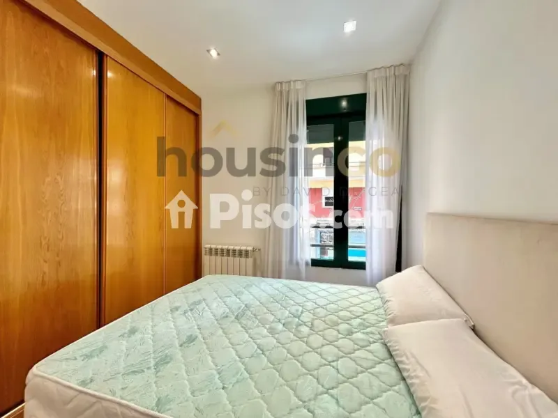 Bedrooms - Modernised Flat with West View in Chamberí