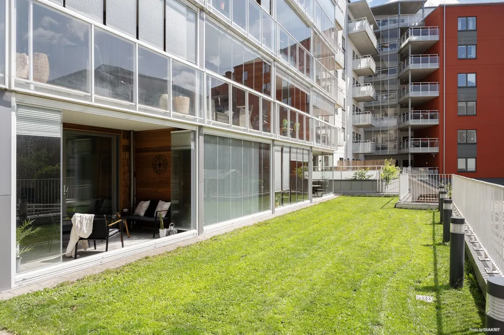 Terrasse - Modern Flat with South-Facing Balcony in Nissastrand