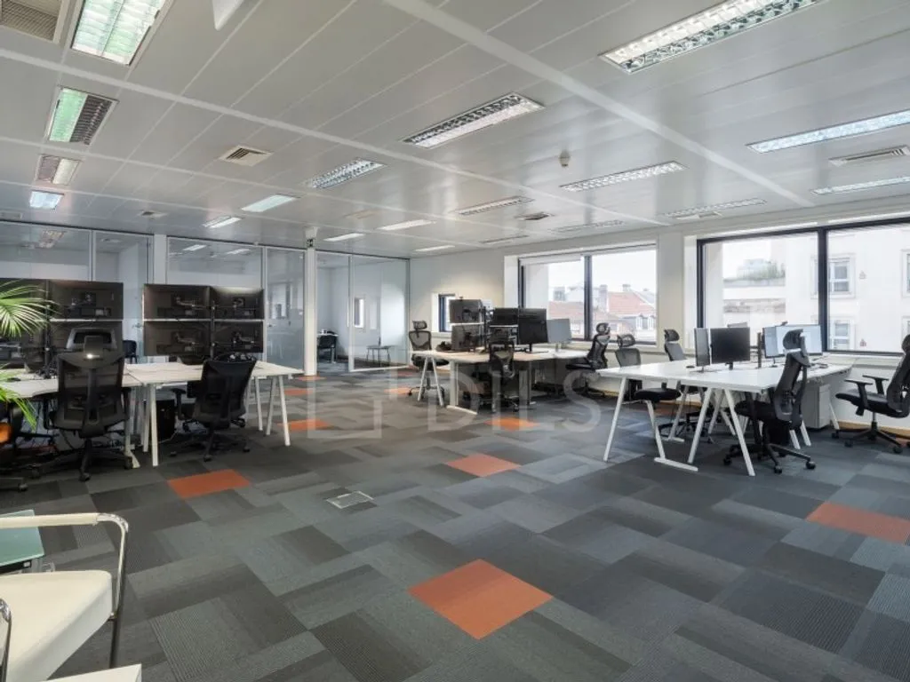 Bureau - Commercial Office in Amoreiras, Lisbon