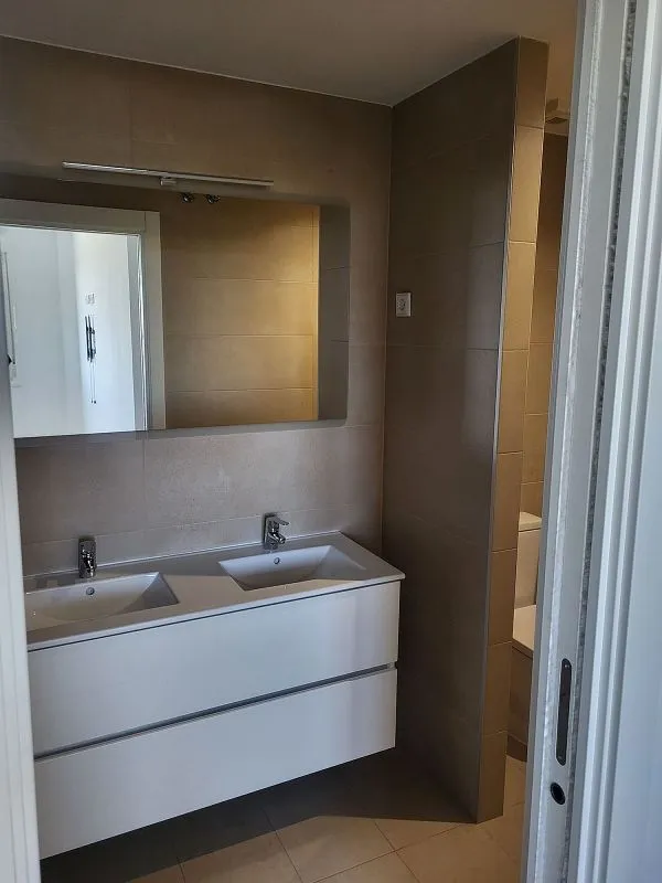 Salles de bain - Apartment with Pool and Terrace in Valdebebas