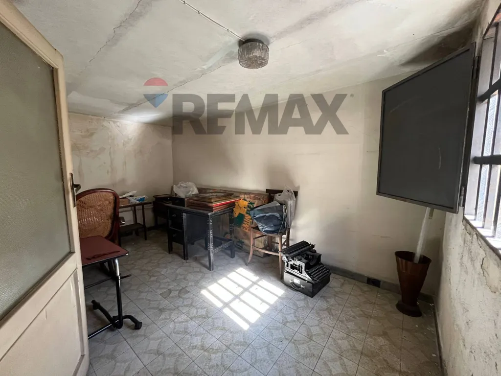 Office - Semi-detached House with Garden in Catania Centre
