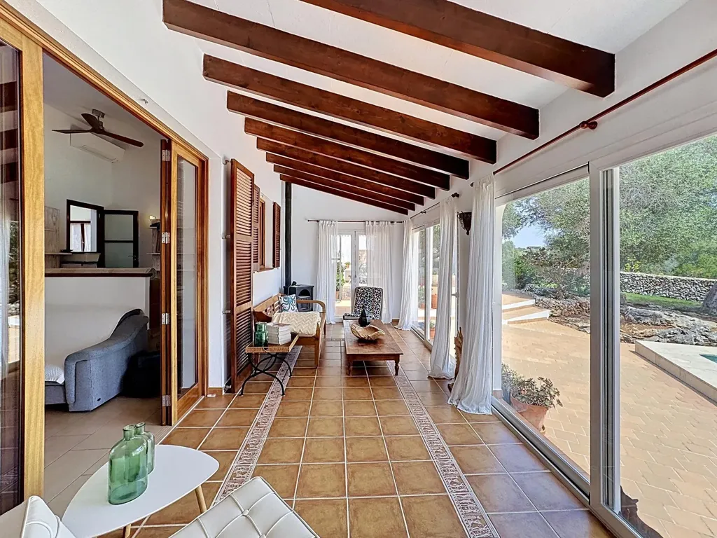 Elutuba - Renovated Mediterranean House with Pool in Maó