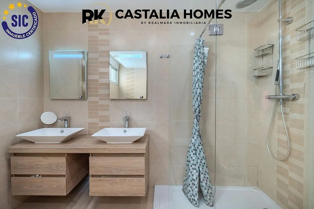 Salles de bain - Luxury House with Pool in Benicassim