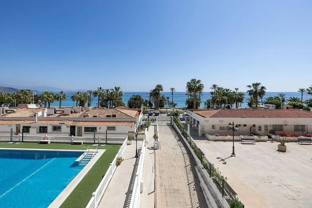 pool_area