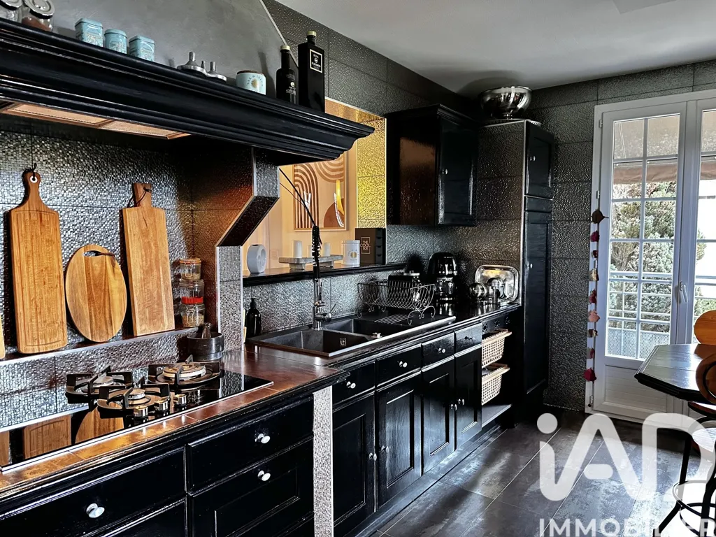 Cuisine - Villa Rénovée avec Piscine et Jardin à Toulouse