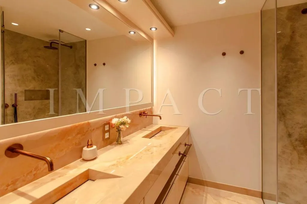 Vannitoad - Luxury Villa with Sea View in Le Cannet