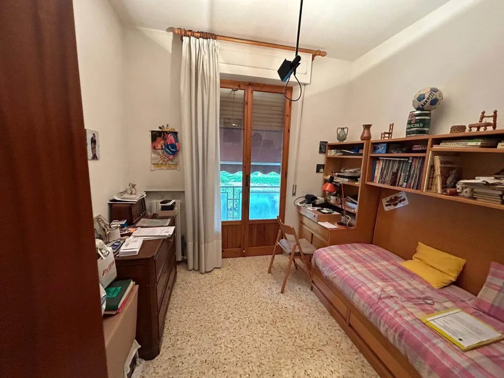 Camere da letto - Appartamento con due terrazzi a Siena nord