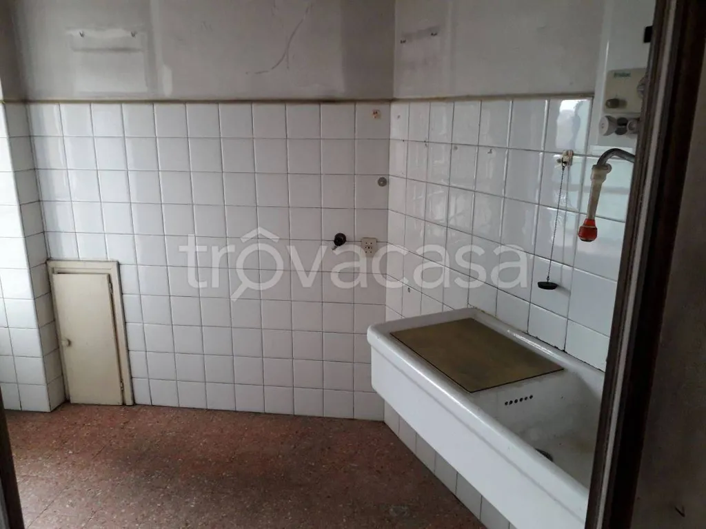 Vannitoad - Bright Apartment with Balcony in Turin
