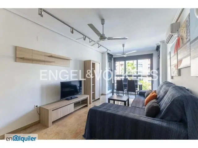 Elutuba - Apartment with Garage in Russafa–Eixample, Valencia