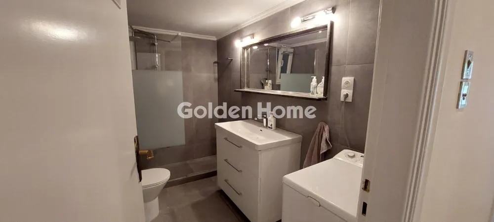 Vannitoad - Bright Apartment with Balconies in Pagkrati