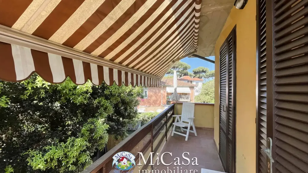 Rõdu - Twin-Occupancy Apartment with Terrace in Pisa