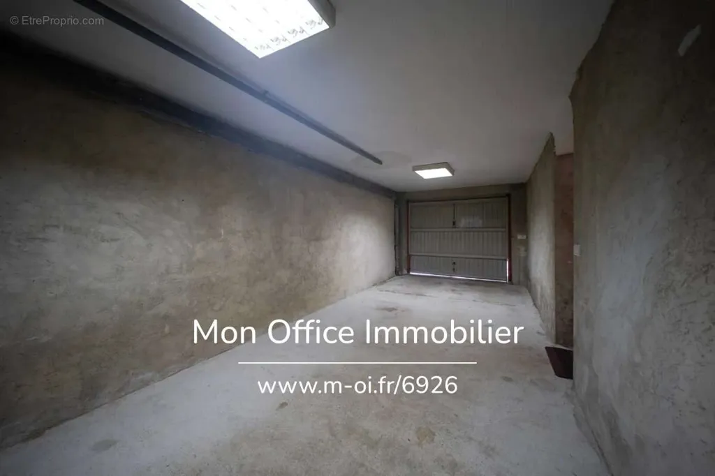 Stanze - Character House with Potential in Le Puy-Sainte-Réparade