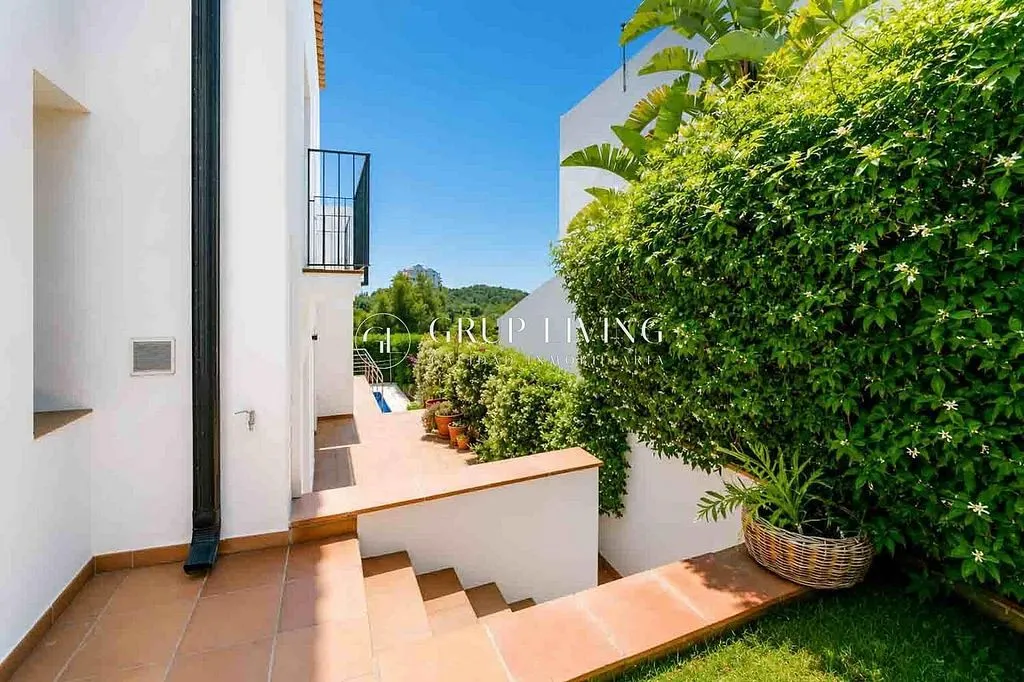 Toad - Charm Villa with Pool in Vallpineda
