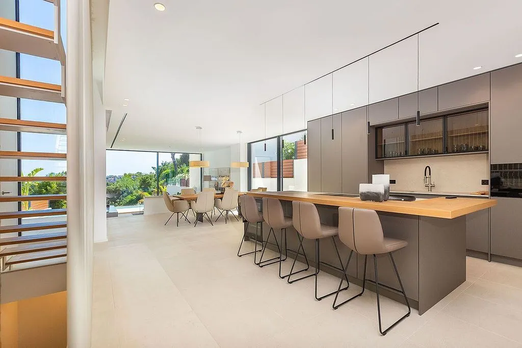 Cuisine - Contemporary Villa with Pool in Sant Agustí